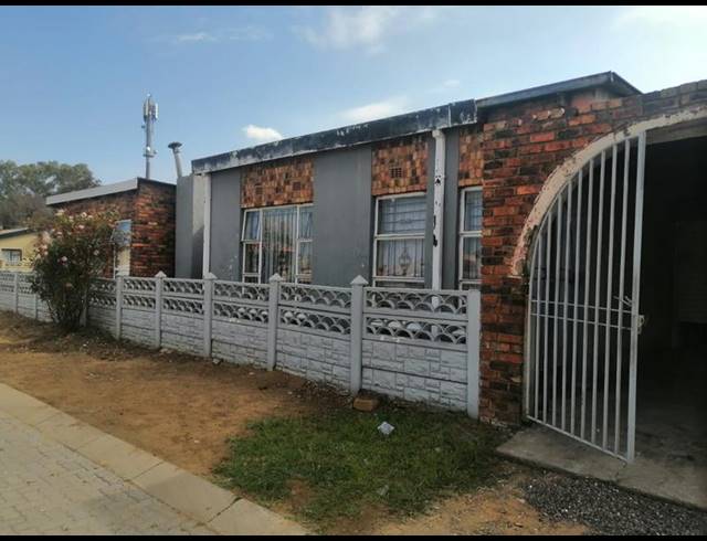 3 BEDROOM HOUSE FOR SALE IN ZAMDELA